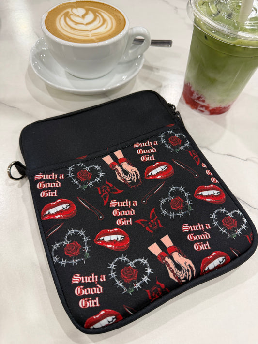 Dark Romance E-reader sleeve