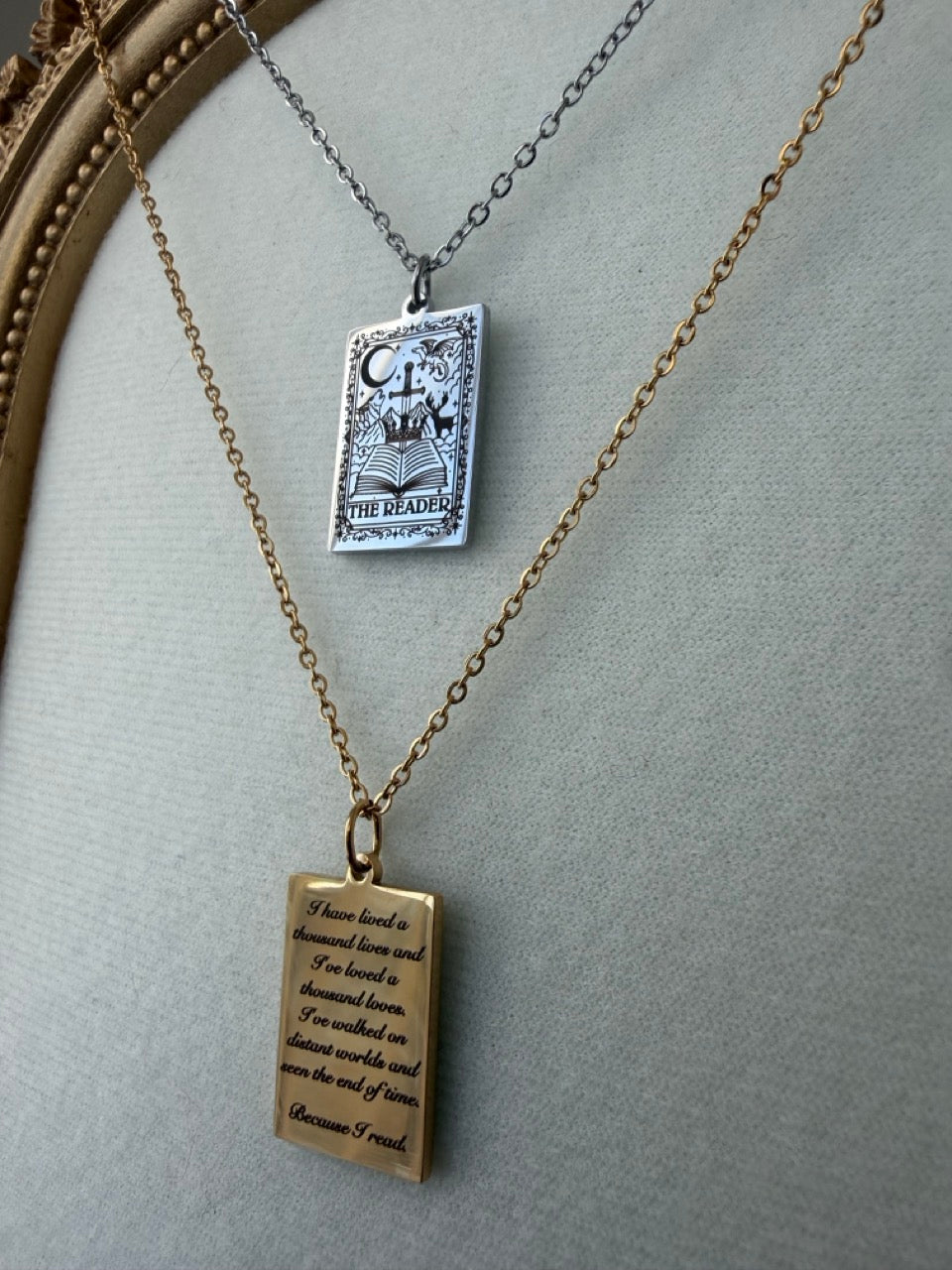The Reader Necklace